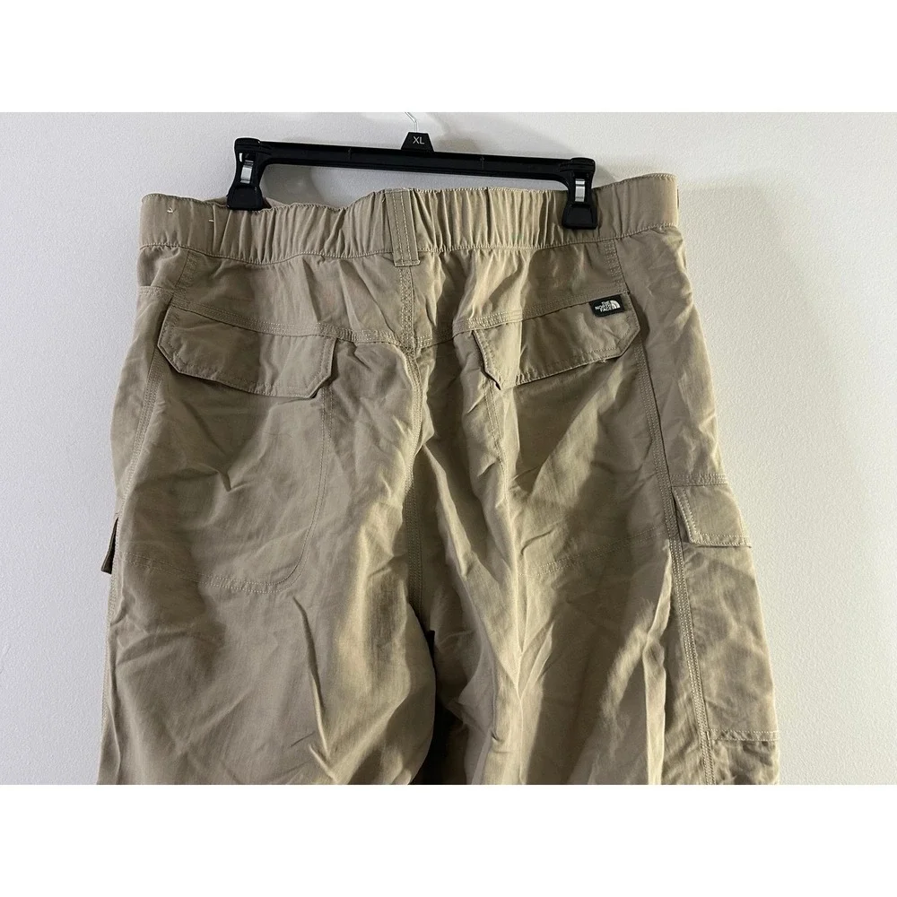 The North Face Mens XL Regular Khaki Convertible‎ Hiking Cargo Pants Zip Off Tan
